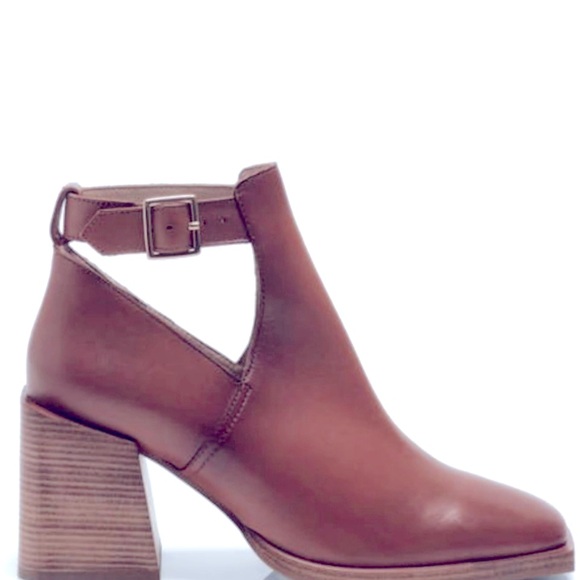 Free People Brady Buckle Bootie. Size 37.5 or 7.5 NWT. 3" heel. - Picture 2 of 11